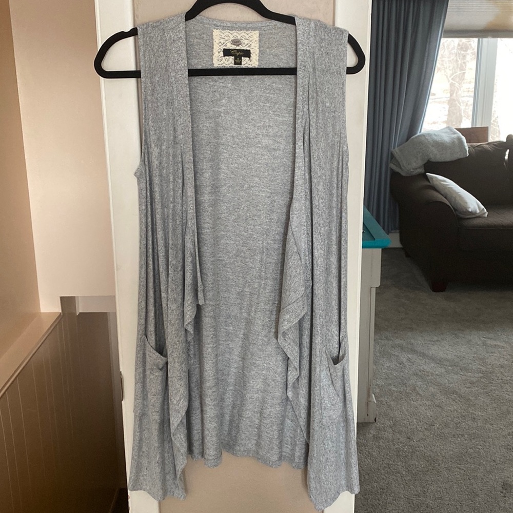 Cupio- size S cardigan with pockets